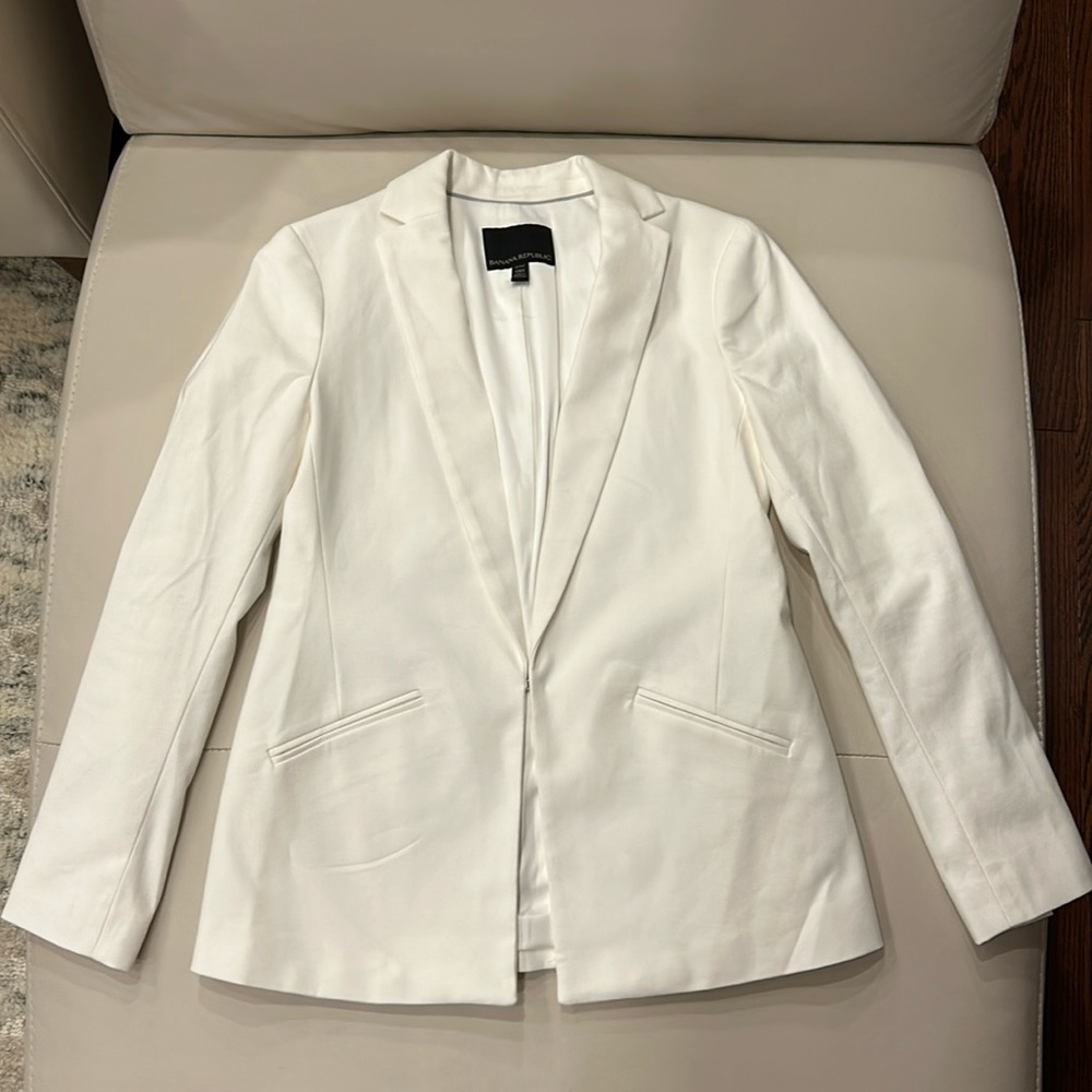 Banana Republic white blazer petite size 00